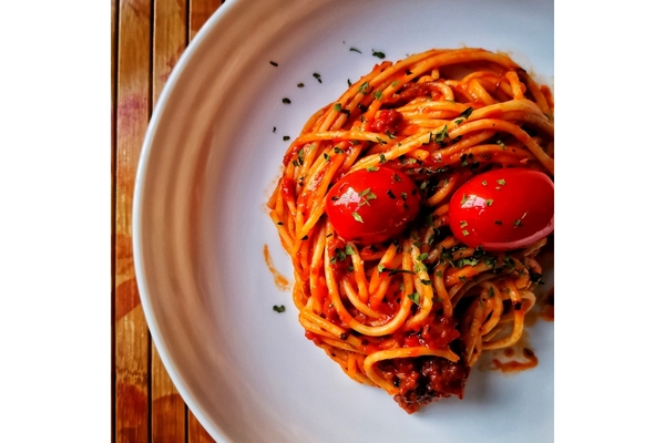 spaghetti in tomato sauce